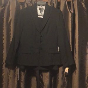Brand new business suit with skirt size 14 tags still on